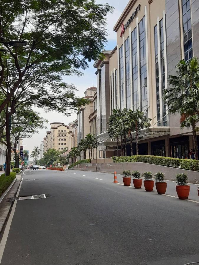 Sarasota Residential Resort Cluster 4 Unit 6B, 6C And 6L By Manny Newport Blvd, Across Naia T3 & Near Resorts World Manila, Pasay City Extérieur photo